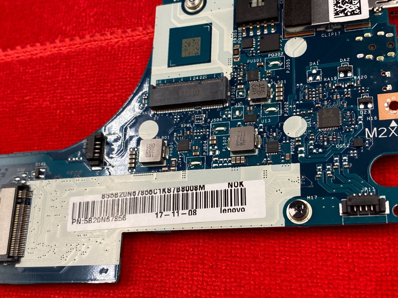 OEM LENOVO YOGA 720-15IKB LAPTOP MOTHERBOARD i7-7700HQ 8GB RAM ONBOARD GTX 1050
