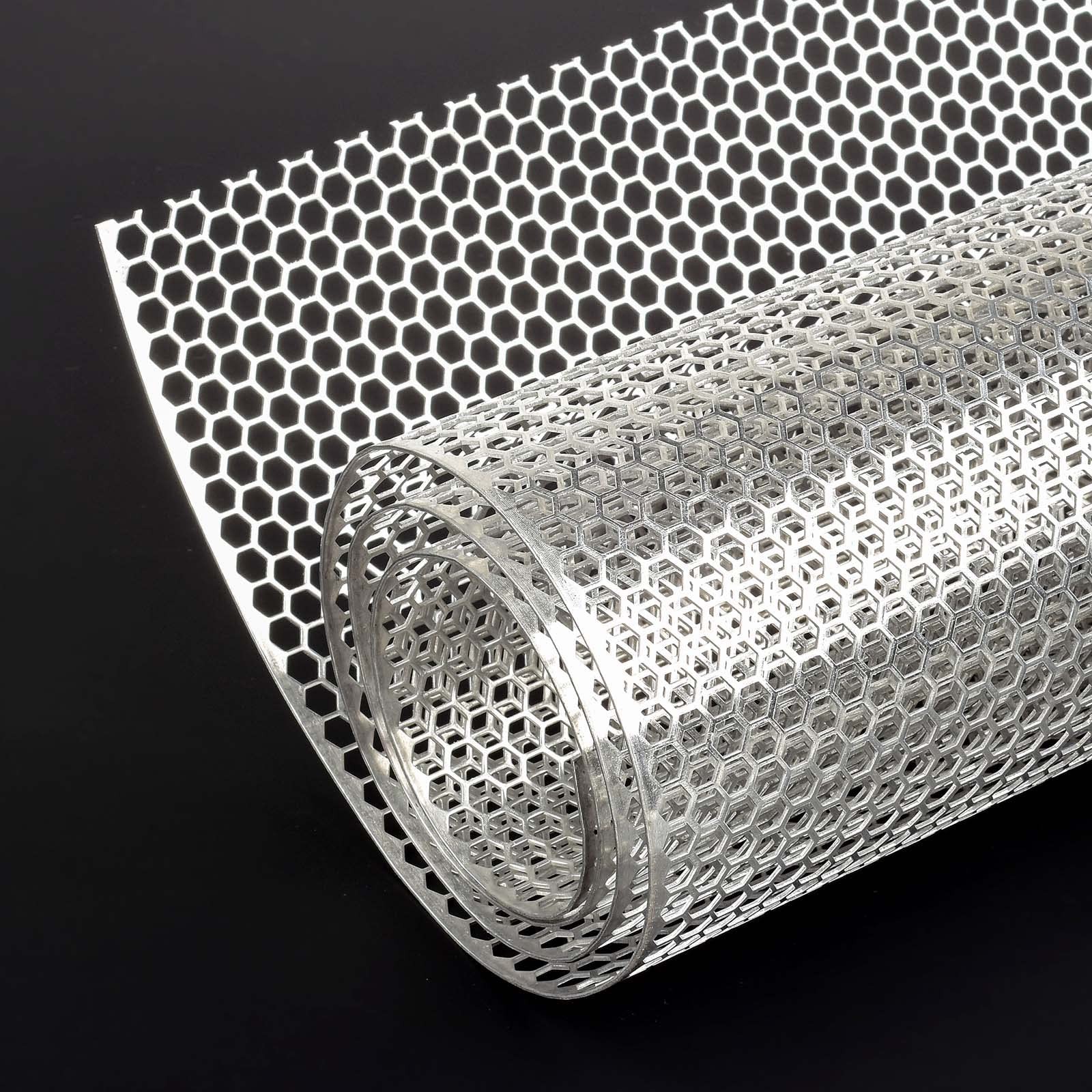 AggAuto Universal 40″x13″ Car Grill Mesh – 6mm Honeycomb/1mm Spacing, Silver