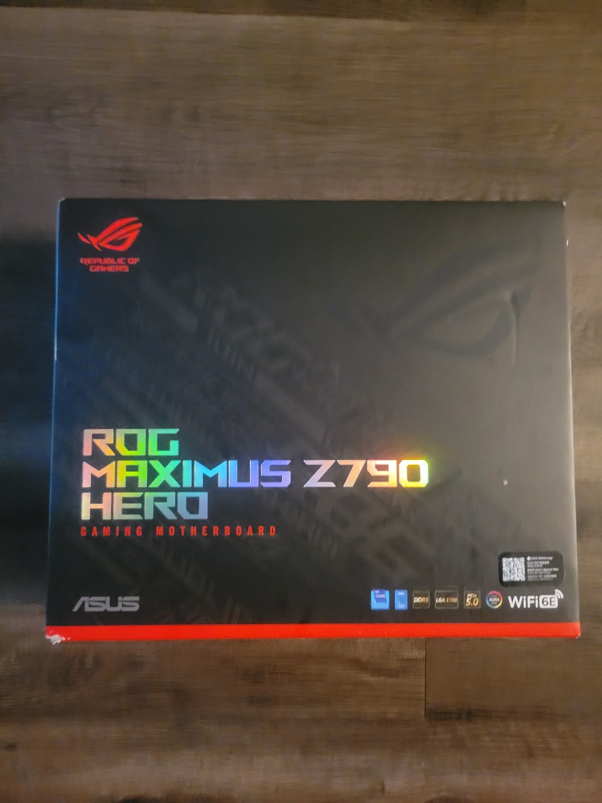 ROG HYPER M.2 CARD(x4) ASUS ROG Maximus Z790 Maximus Hero Expansion Card/Goodies