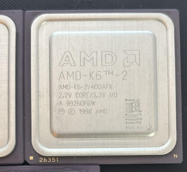 AMD K6-2/400AFK 2.2v core /3.3v I/O CPU Socket 7 Vintage Processor Tested