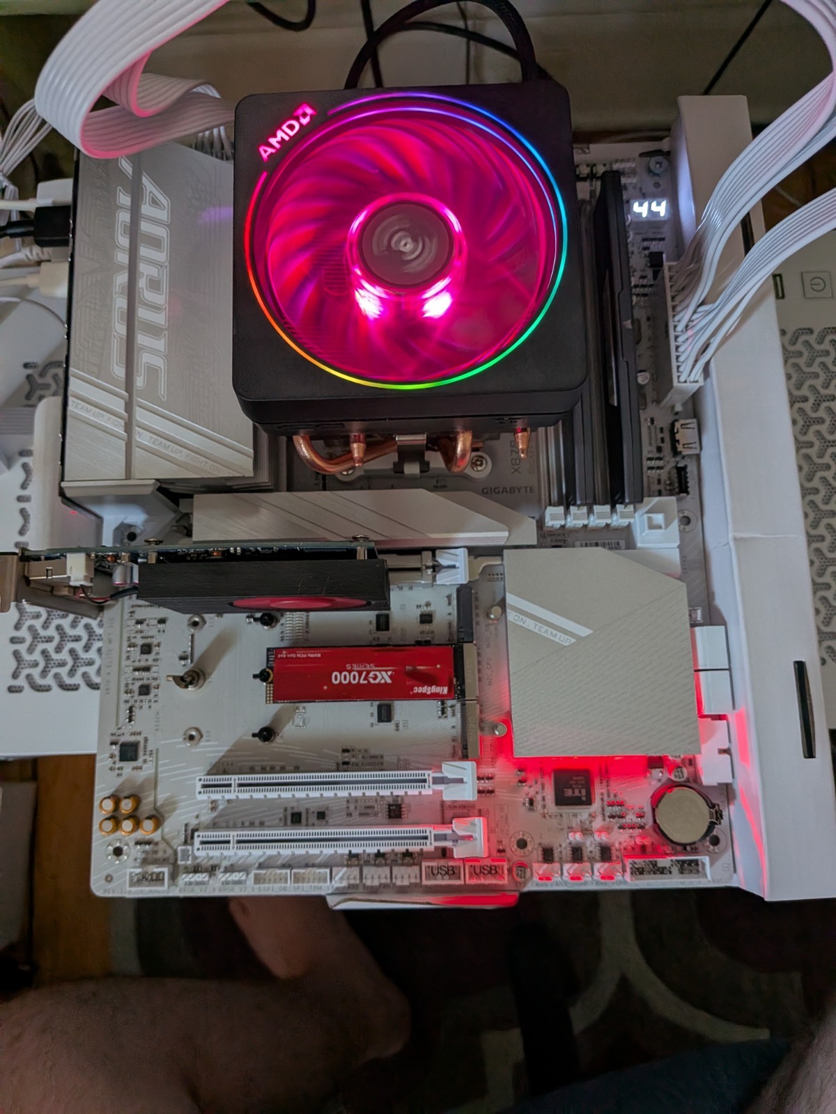 GIGABYTE X870 AORUS ELITE WIFI7 ICE AM5 DDR5 ATX WiFi 7 Gaming
