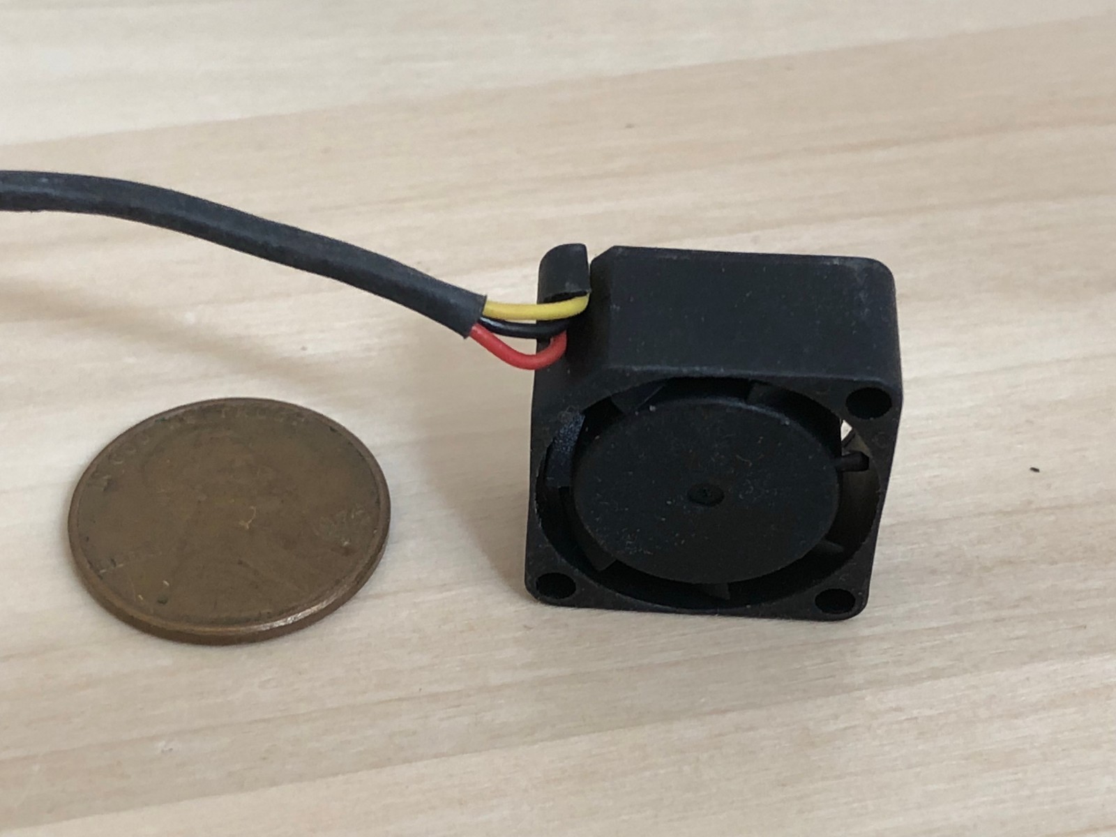 1 Piece labtop Cooling 5V 2cm 2010 20x20x10mm 20mm cooling fan small mini C34