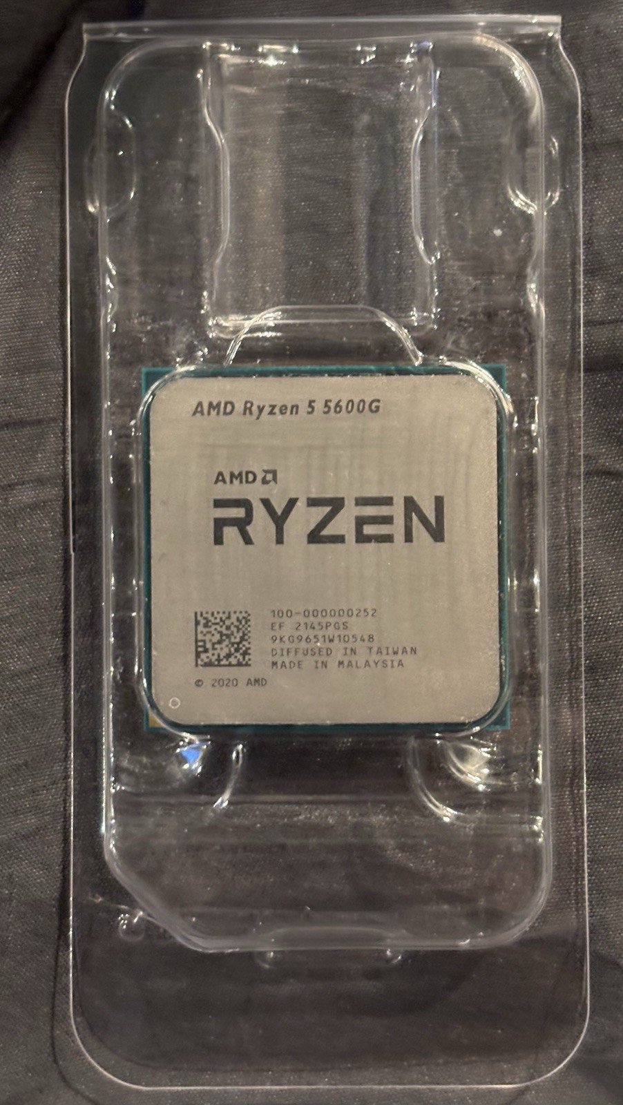 AMD Ryzen 5 5600G 6-Core 3.9GHz Socket AM4 CPU Processor with AMD Cooler