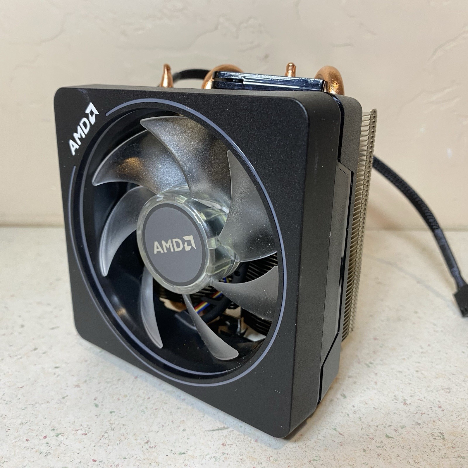 AMD Wraith Prism RGB LED CPU Cooler Heatsink Fan AM4 AM5 712-000075 / 76