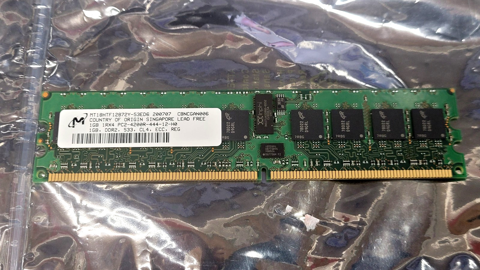Micron MT18HTF12872Y-53ED6 1GB DDR2-533MHz PC2-4200 ECC Registered CL4 DDR2 1GB