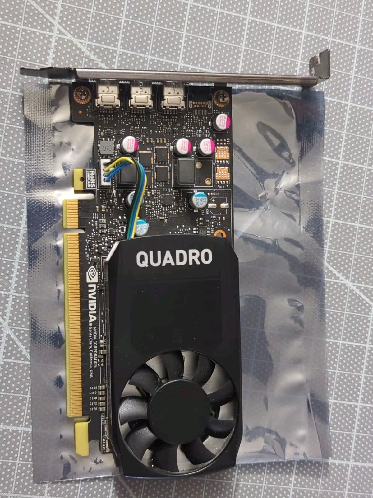 PNY Nvidia Quadro P400 2GB PCIe X16 3x Mini DisplayPort DP Video Graphics Card