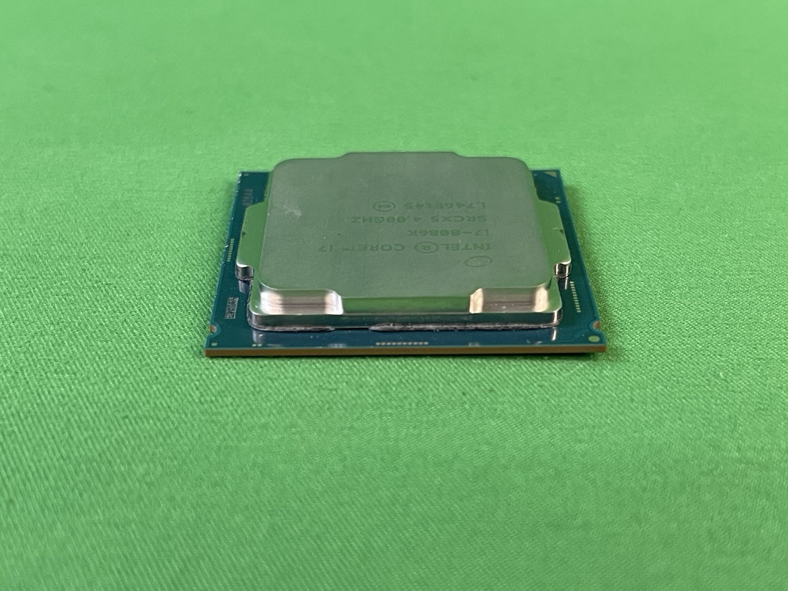Intel Core i7-8086K SRCX5 Limited Edition 4.0GHz Hexa-Core LGA 1151