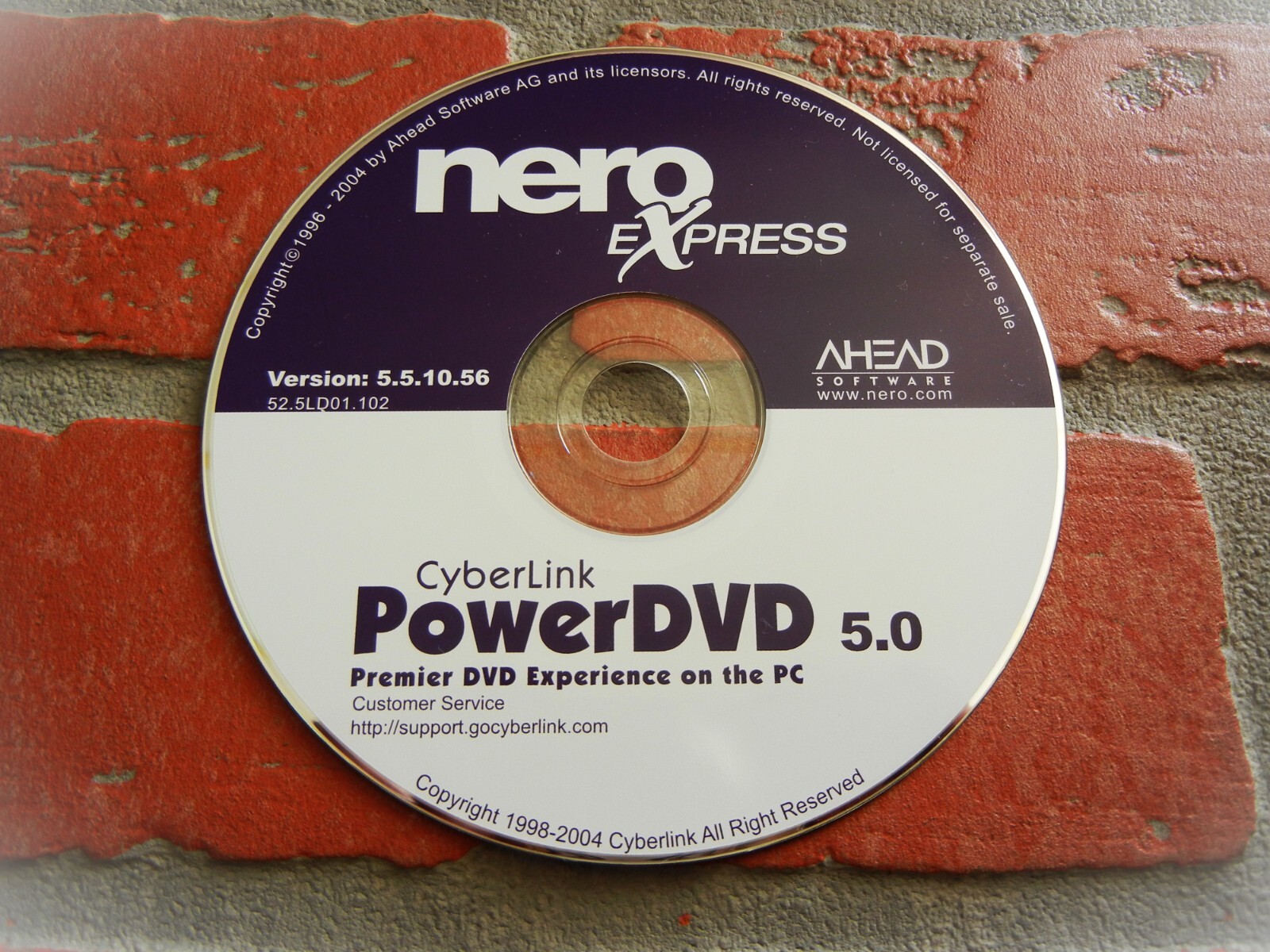 NERO EXPRESS 5.5.10.56 PC Software FOR GEEKS Intel P3 CPU SL443 Mobile 600/256