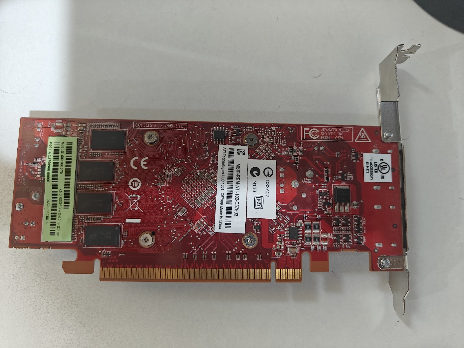 AMD FIREPRO W2100 2GB GDDR3 PCIE 16X 2X DISPLAYPORT Video Card
