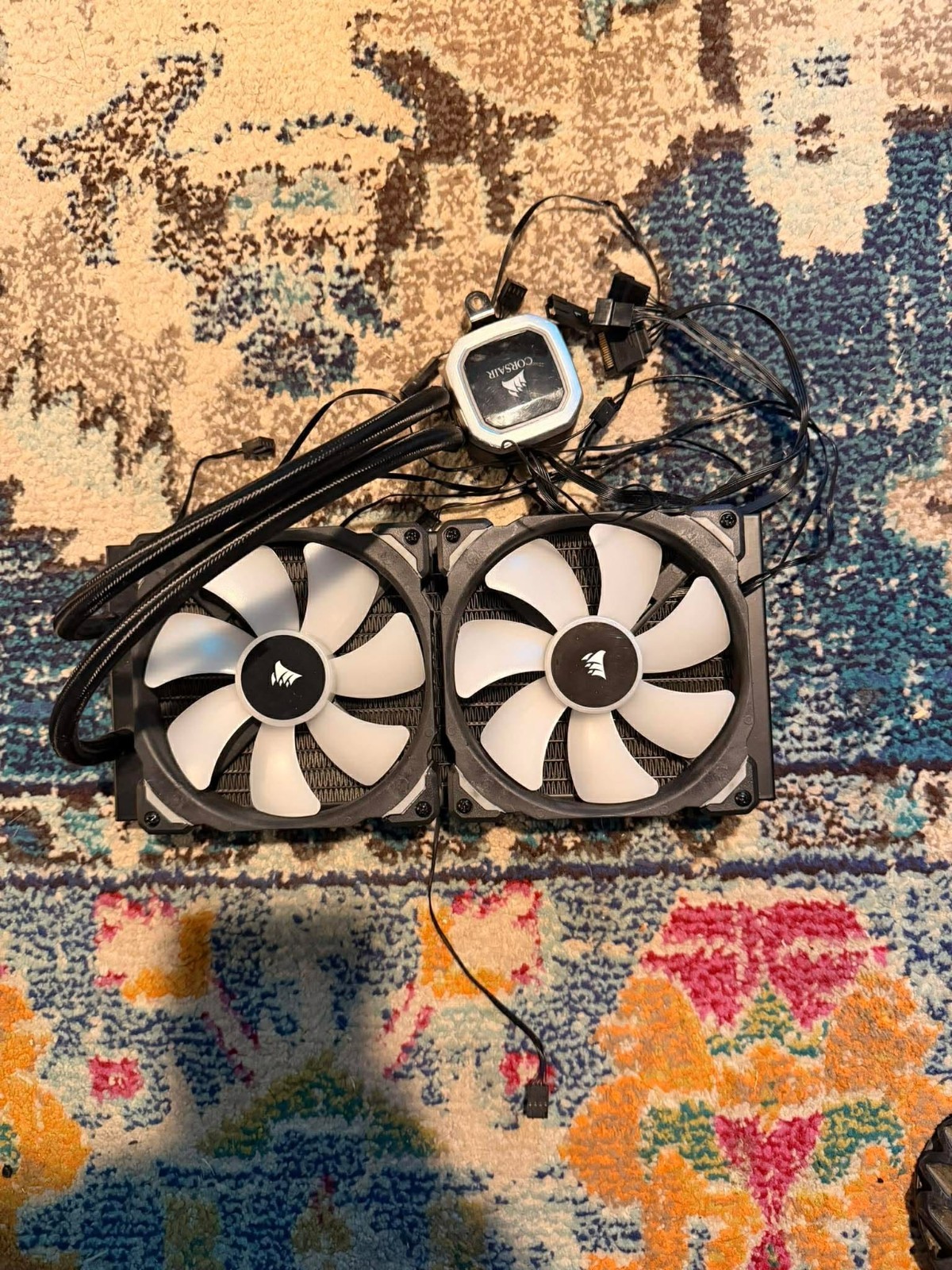 Corsair iCUE Link H100i RGB Liquid CPU Cooler 240mm AIO White