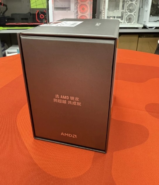 AMD Ryzen 7 R7-7800X3D 8-Core 16-Thread 4.2GHz-5.0GHz Socket AM5 Desktop Gaming