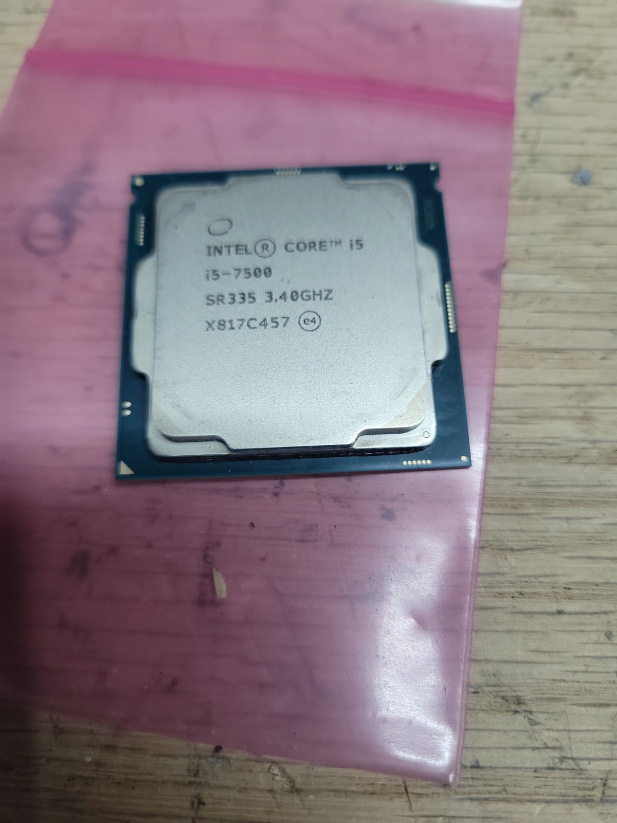 Intel Core i5-7500 SR335 3.4GHz 4-Core LGA 1151 CPU PROCESSOR