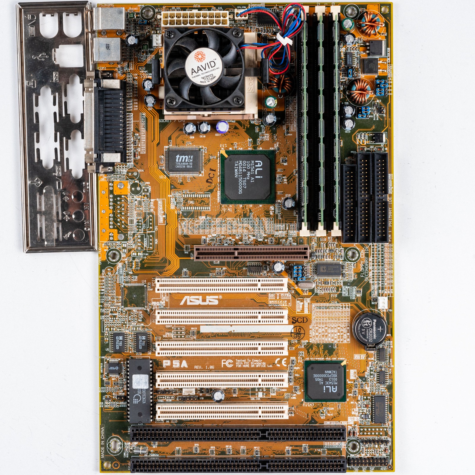 Asus P5A Socket 7 ATX Motherboard SDRAM AMD K6-2 500MHz AGP 2x ISA Windows 98