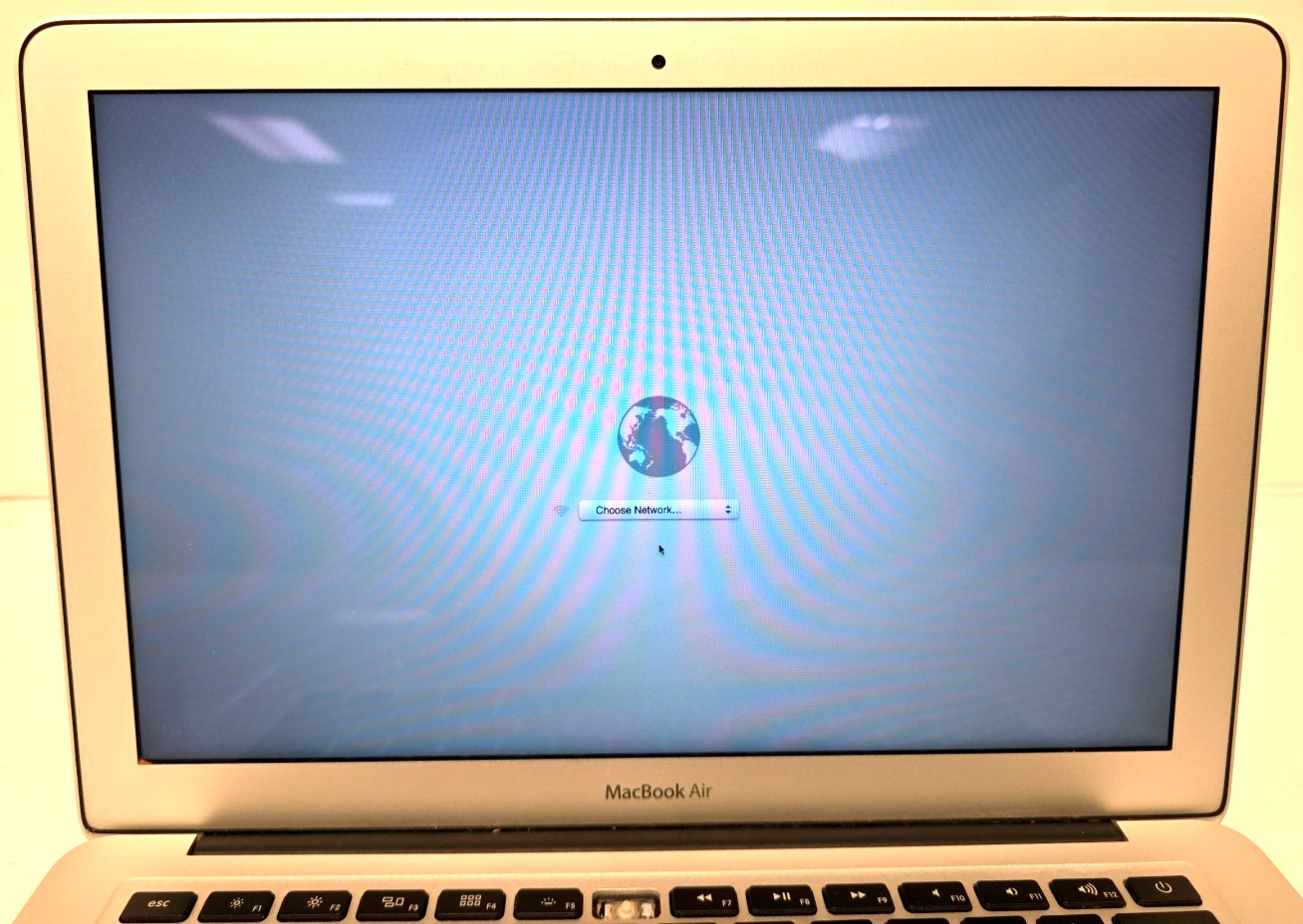 Apple MacBook Air | 13″| A1369| EMC 2469| 4GB RAM| No SSD| No OS