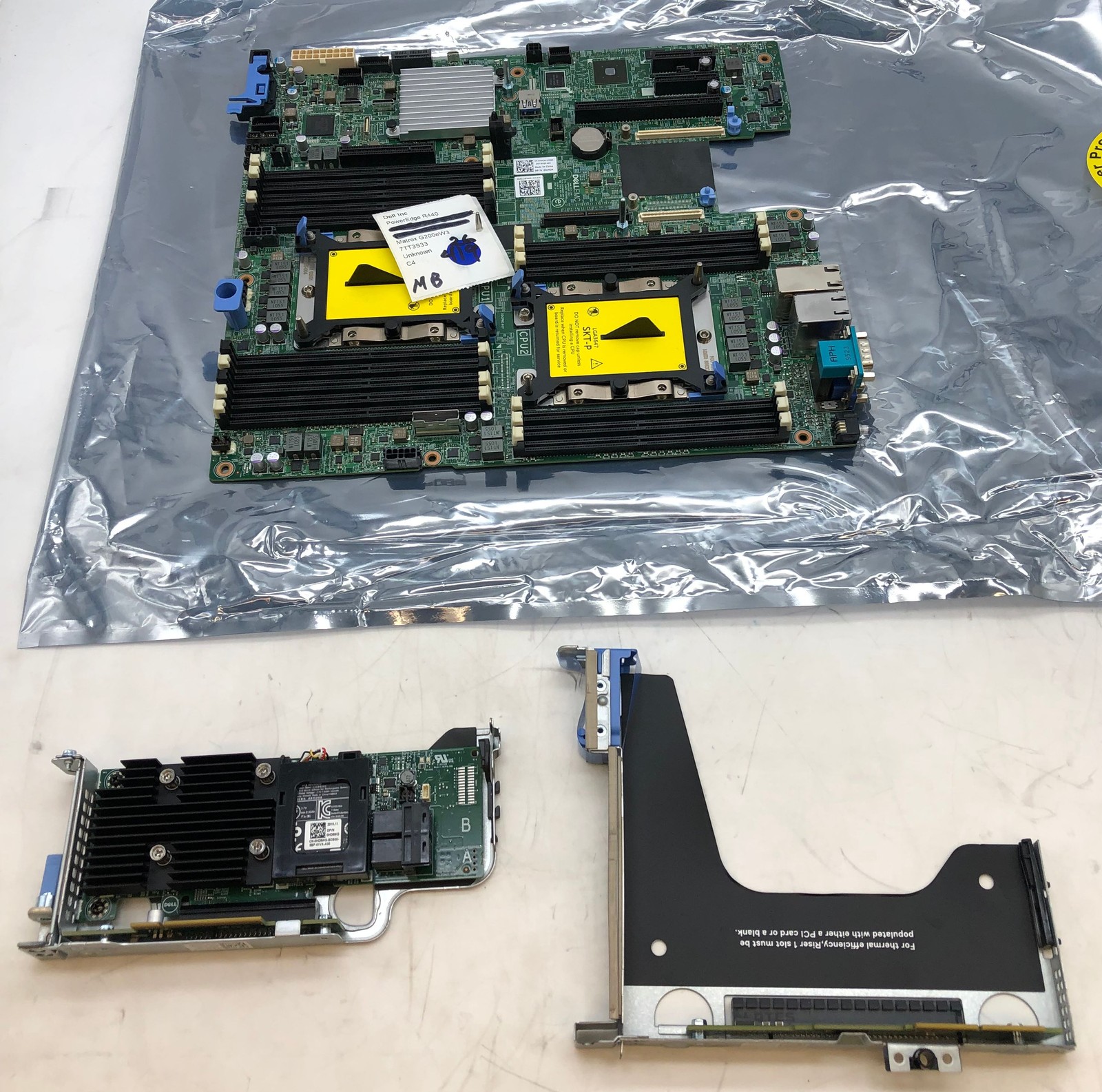 Dell PowerEdge R440 Server Motherboard 04JN2K PERC H730P RAID Controller & Riser