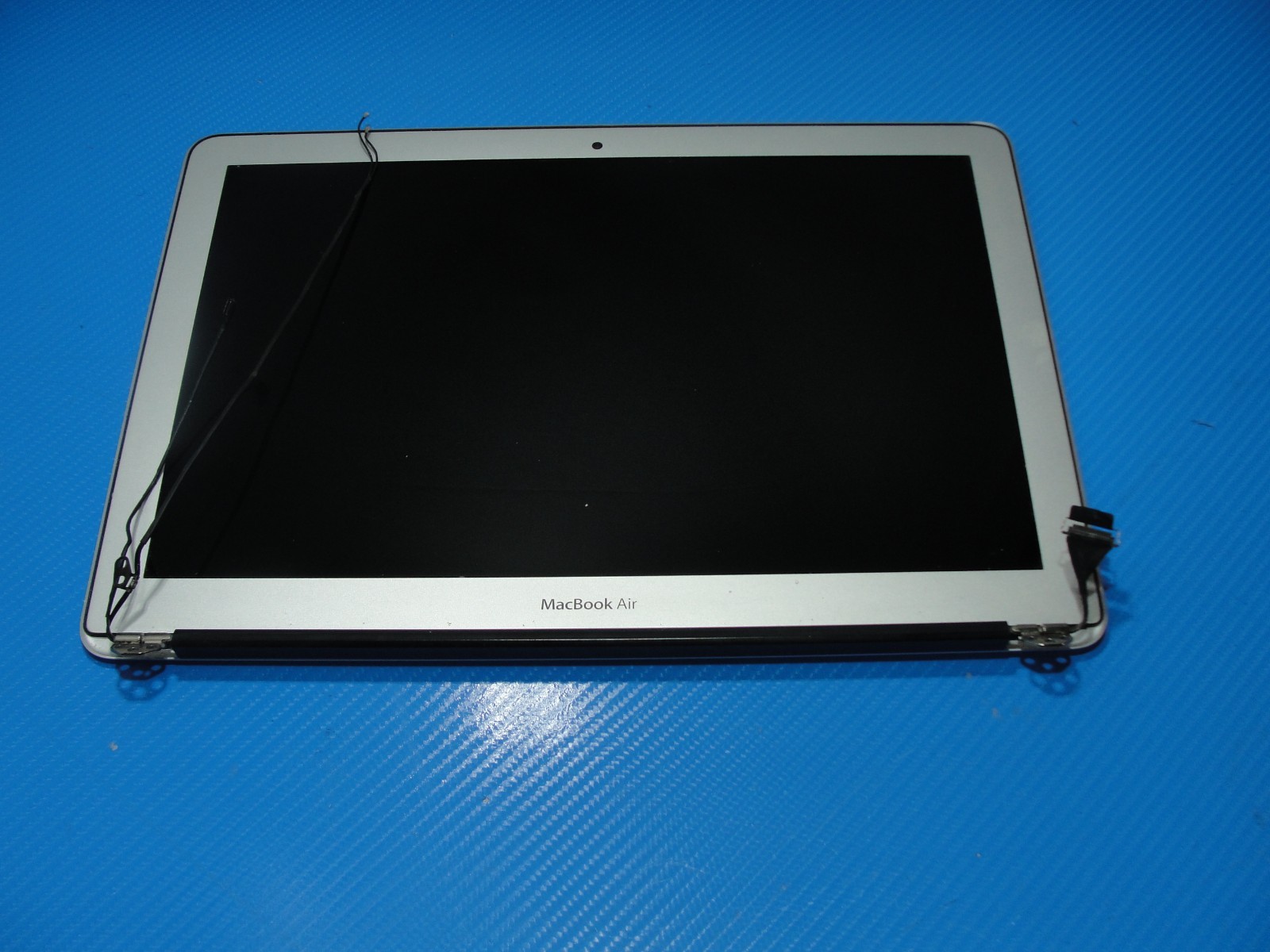 MacBook Air 13″ A1466 Mid 2013 MD760LL/A LCD Screen Assembly Silver 661-7475