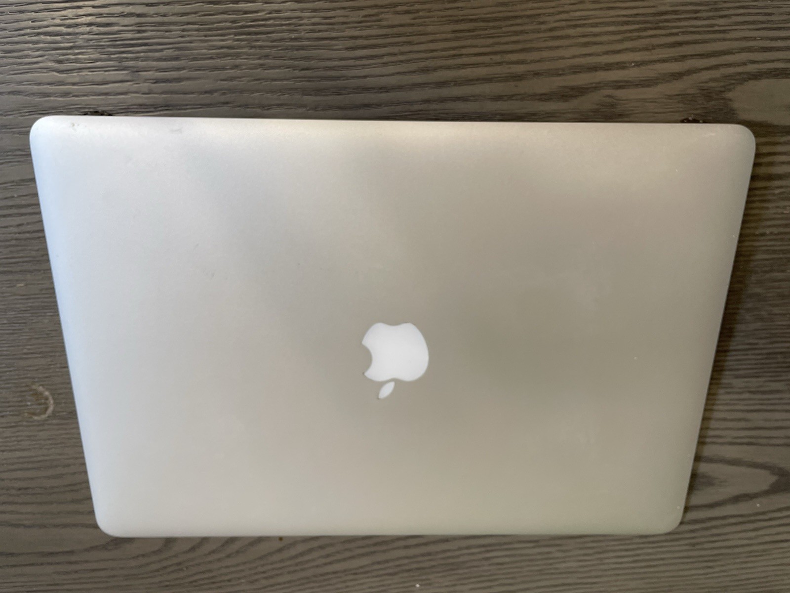 Apple Macbook Pro Retina 15″ Mid 2015 LCD Screen Assembly A1398 *cracked*