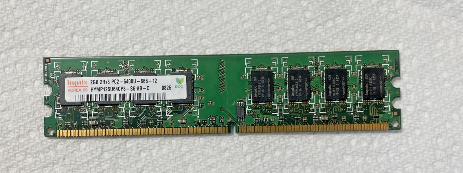 Hynix Memory 2GB 2Rx8 PC2-6400U-666-12 HYMP125U64CP8-S6 AB-C