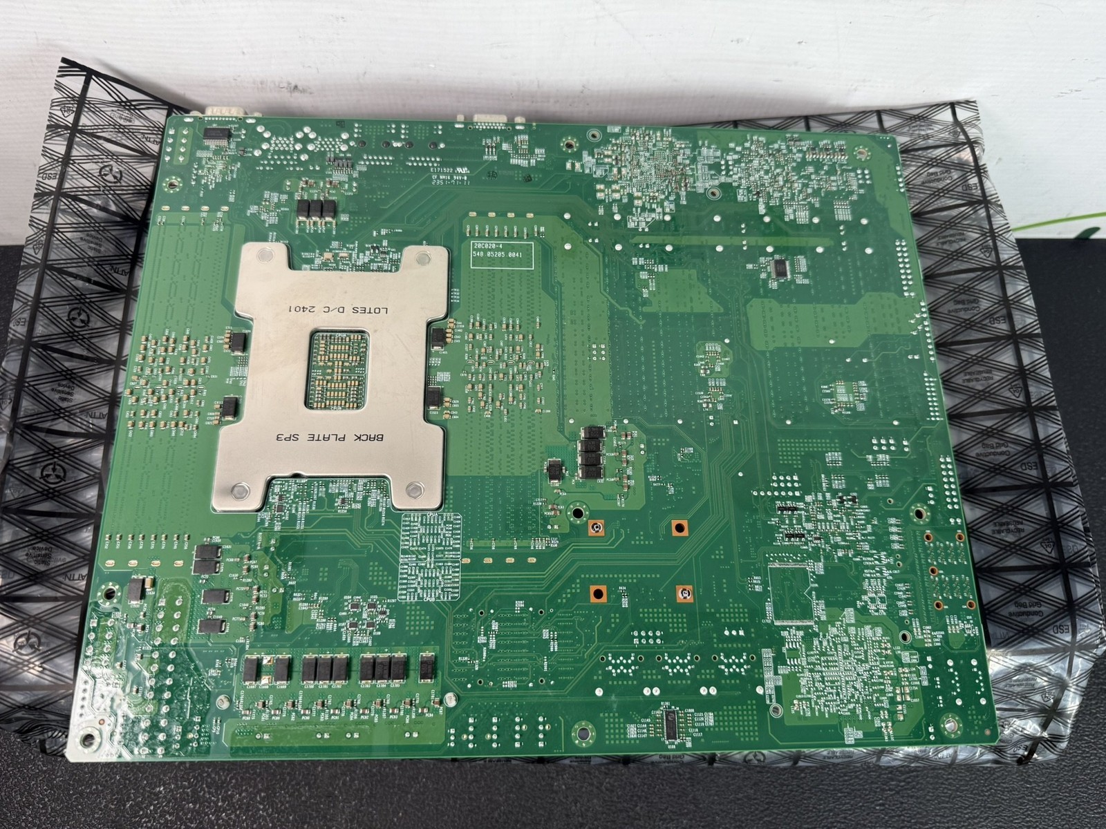 Supermicro H12SSL-i ATX SP3 DDR4 Server Motherboard w/ AMD EPYC 7K62 48-Core CPU
