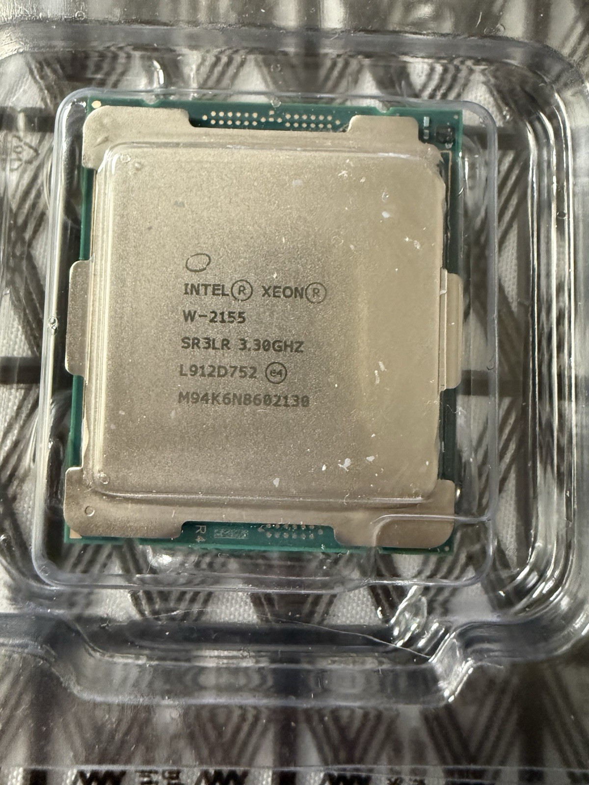 Intel Xeon W-2155 CPU 3.30GHz 10-Cores LGA 2066 Server Processor SR3LR
