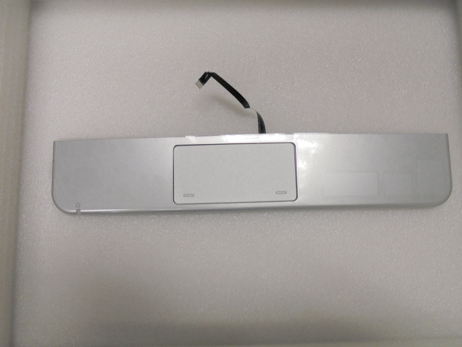 NEW OEM Dell Inspiron 1011 Silver Palmrest Cover with TouchPad X604K R944P