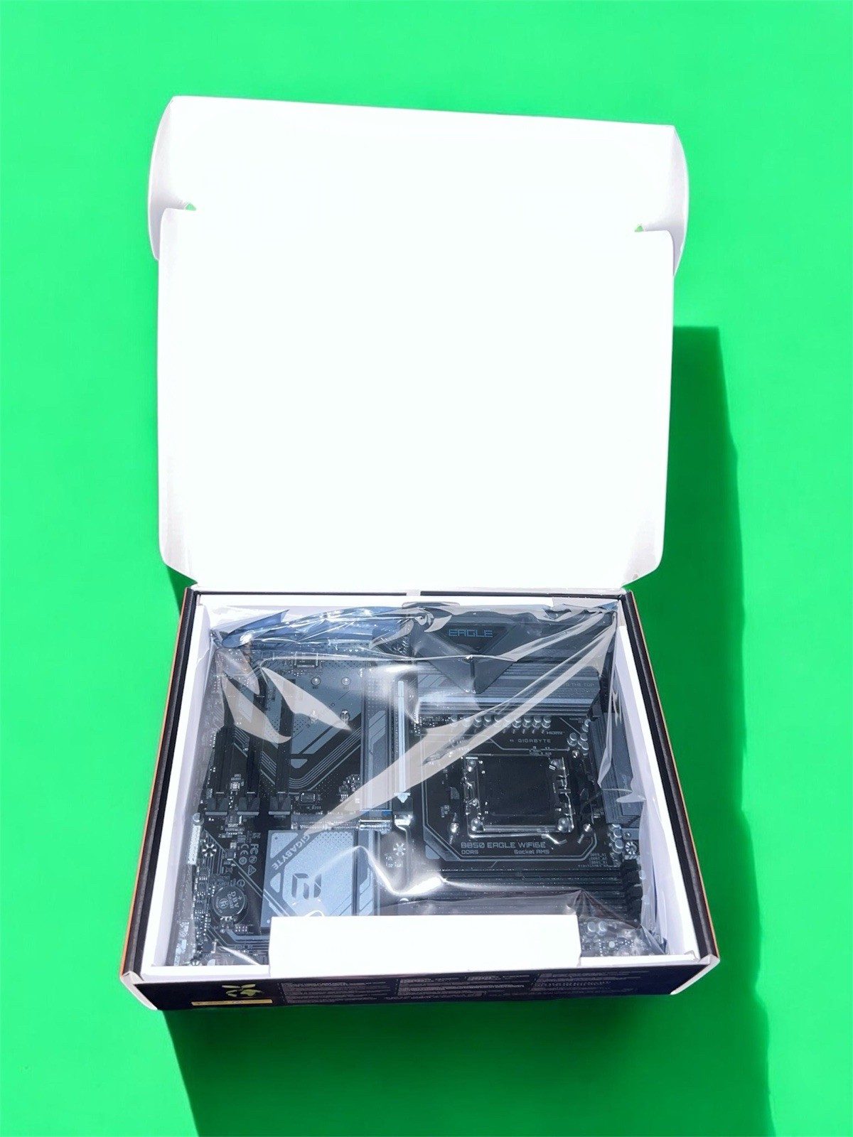 Gigabyte B850M Eagle WiFi6E Black AMD AM5 Motherboard Sealed Ryzen 9000 Cmptbl