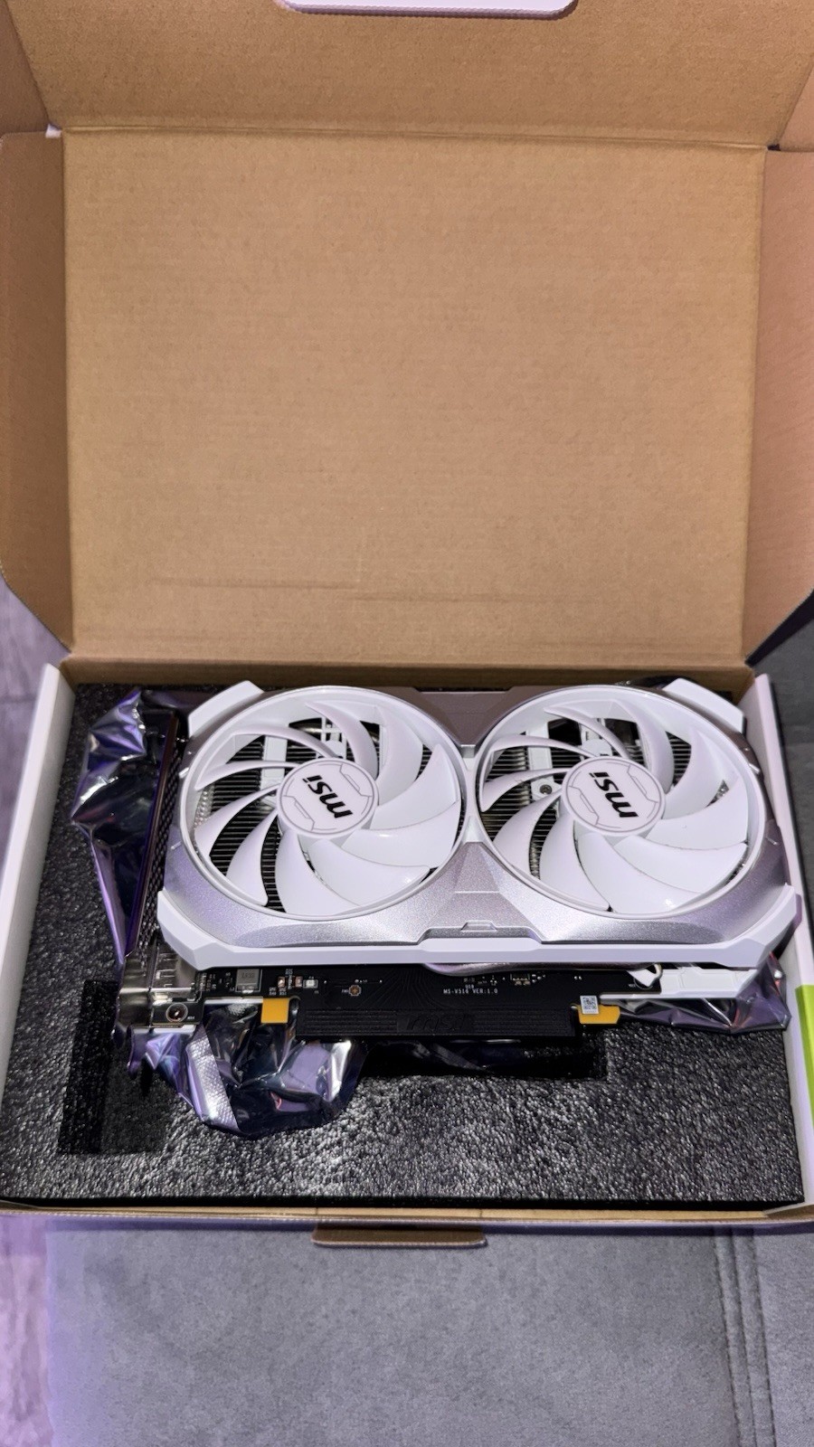 MSI RTX 4060 Ventus 2x White OC 8GB GDDR6 DLSS 3 Graphics Card