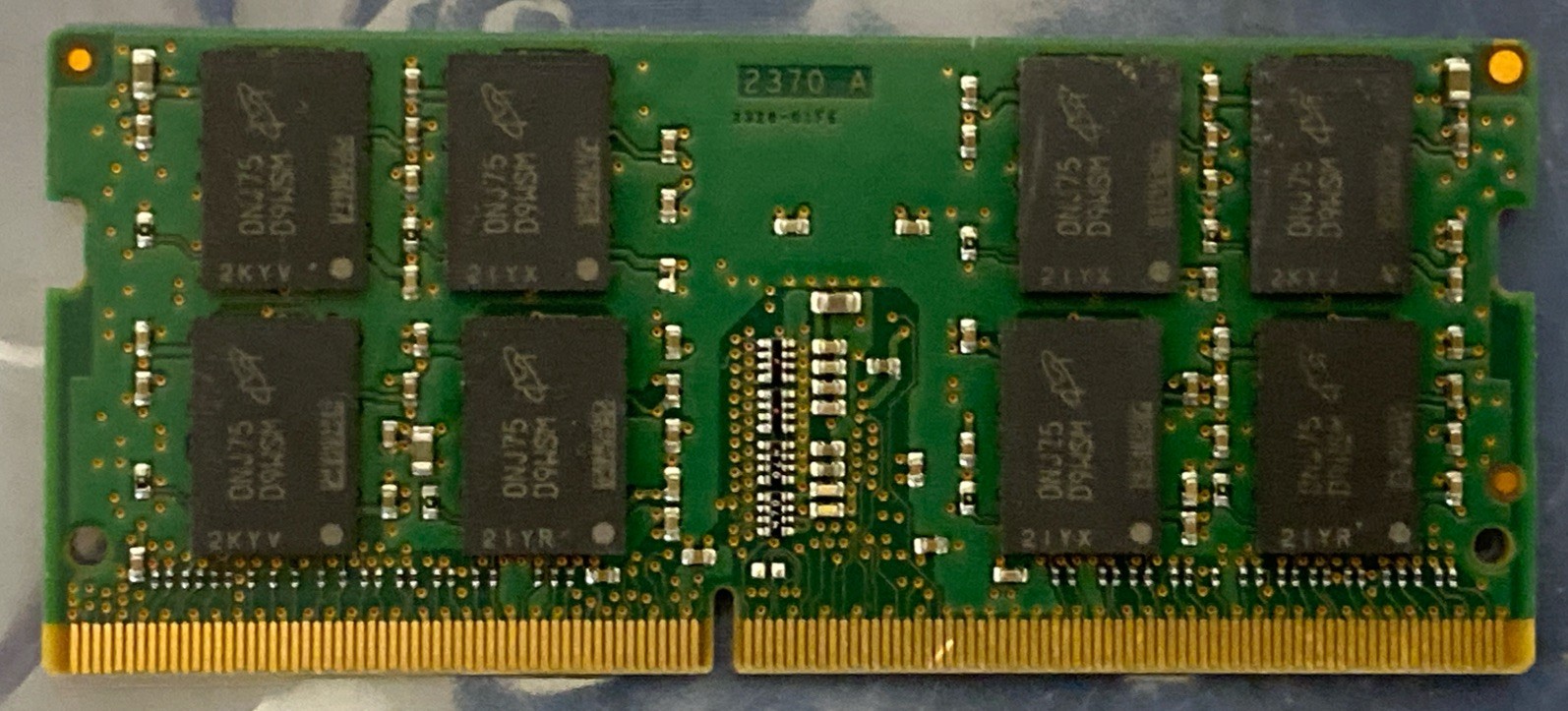 Micron 16GB 2Rx8 PC4-3200AA SO-DIMM Memory RAM MTA16ATF2G64HZ-3G2J1