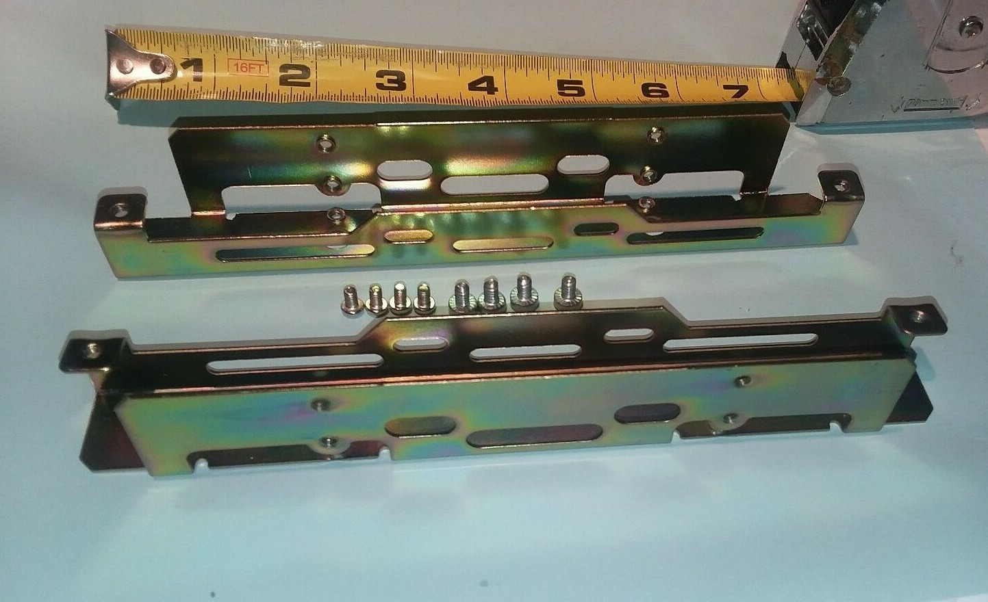 3.5inch HDD mounting Kit to 5.25inch Bay Metal Adapter/Bracket 7″long w/ screws