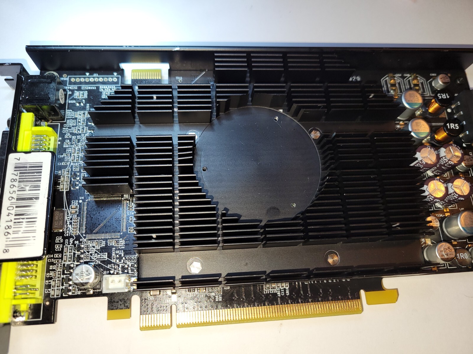 XFX NVIDIA GeForce GF 6800XT XTreme 256MB GDDR3 PCI Express x16 VA.2 W05/06