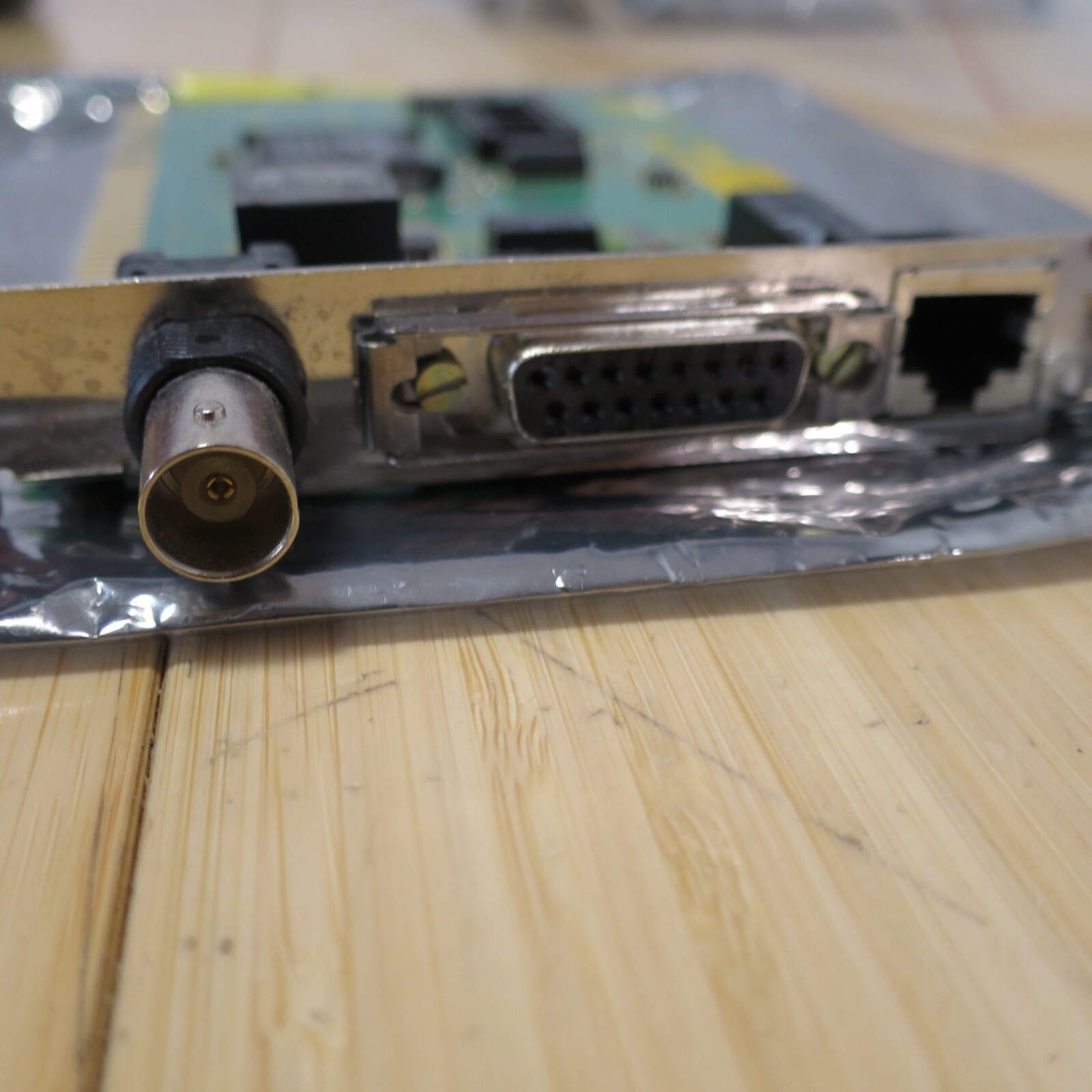 Network Card 3Com Etherlink III 3C509B- ISA DA-15 BNC RJ45 (04)