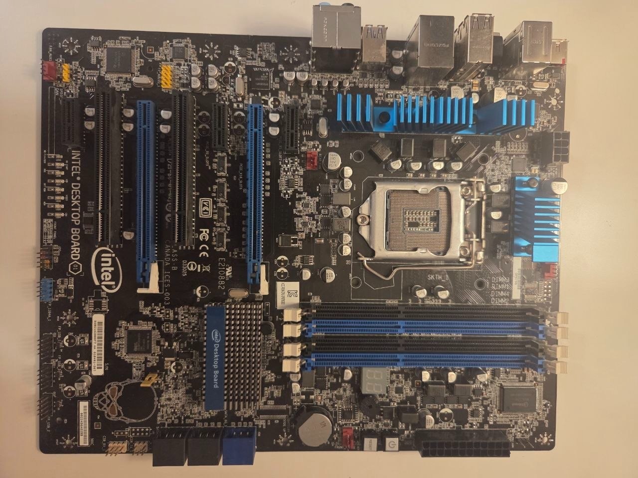 Intel Board DP67BG Motherboard