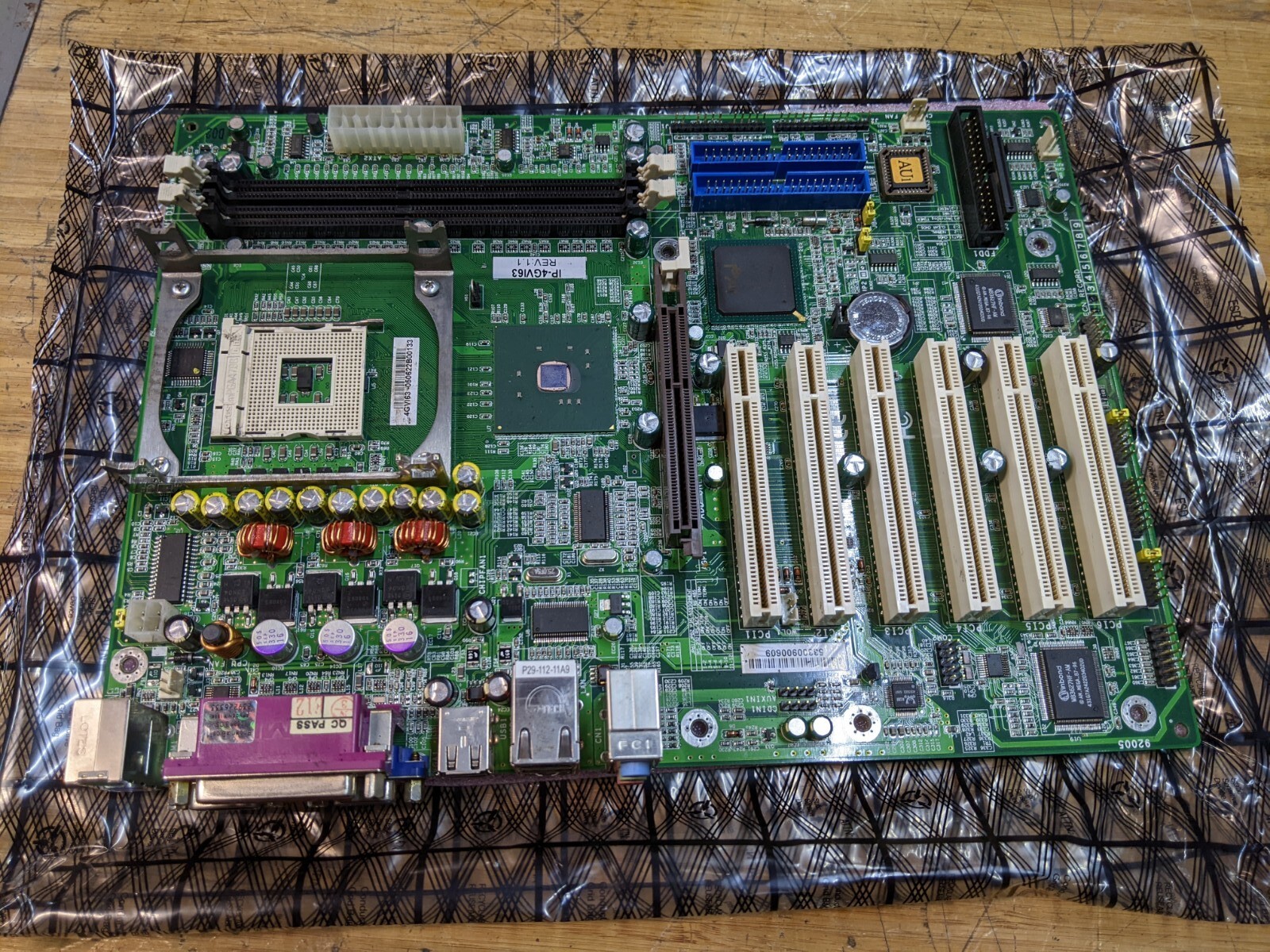 Beckhoff Epox Motherboard IP-4GVI63 REV 1.1 *For Parts*