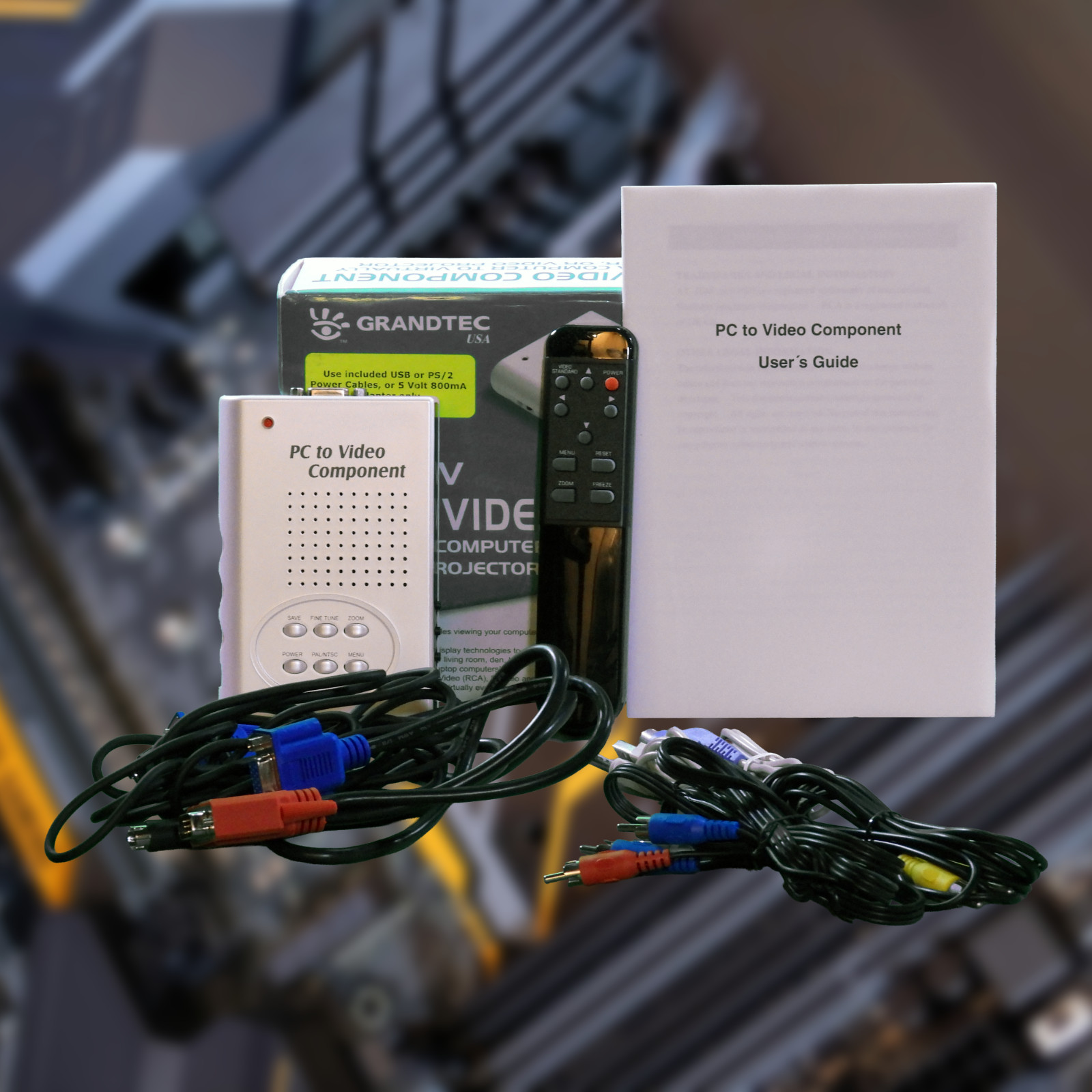 Grandtec GXP-2000 PC to Video Component VGA to TV/CRT Converter Boxed w/ Remote