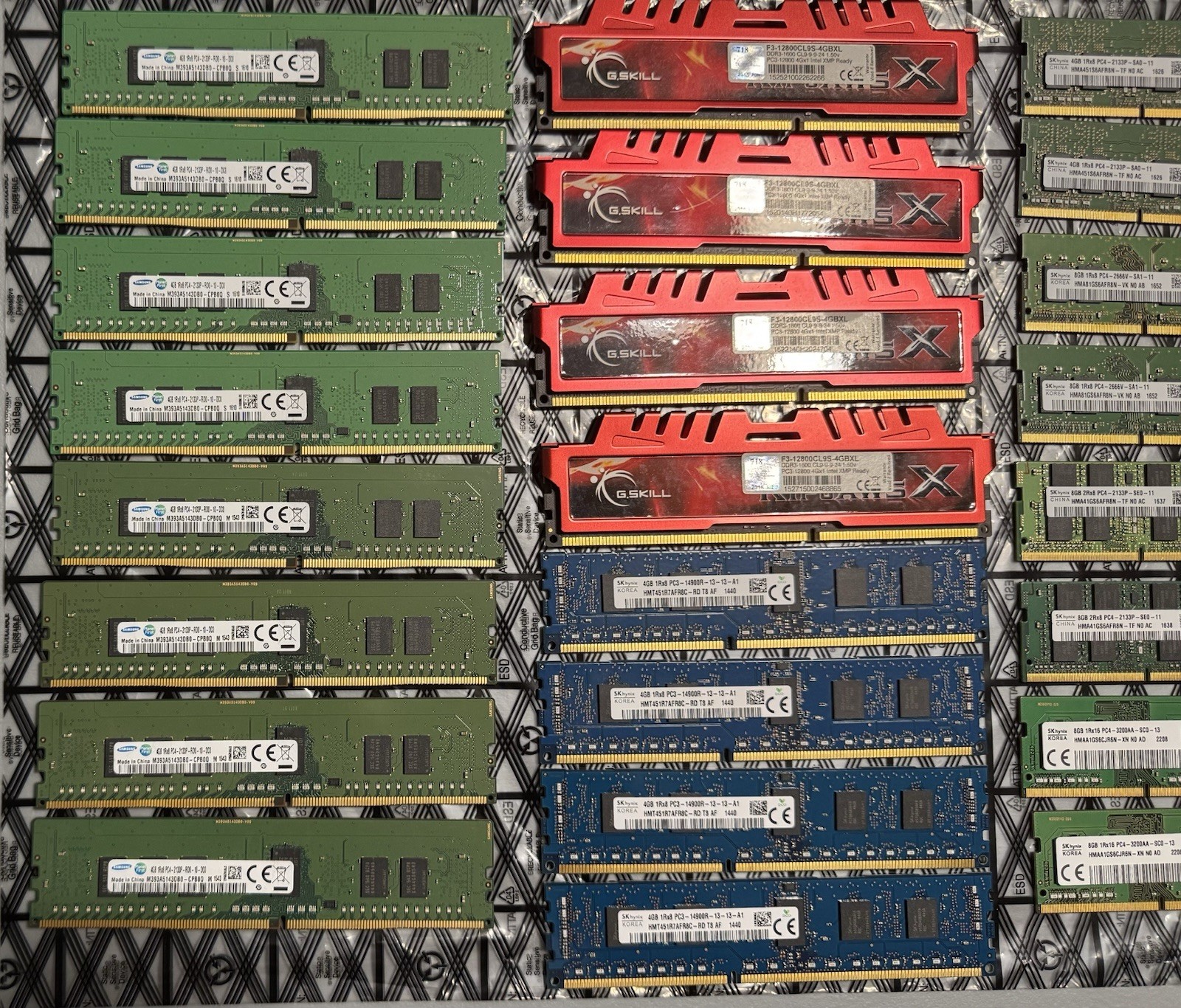 LOT OF 24 MIXED BRAND MEMORY RAM Laptop Desktop DDR3 DDR4 4GB 8GB DIMM SODIMM