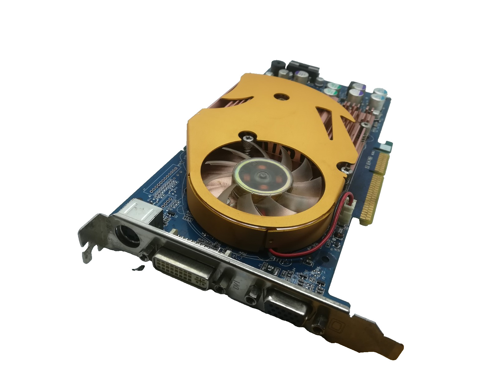 CLUB 3D GeForce 6800 128MB DDR SDRAM AGP 8x DVI VGA S-VIDEO #GK13809