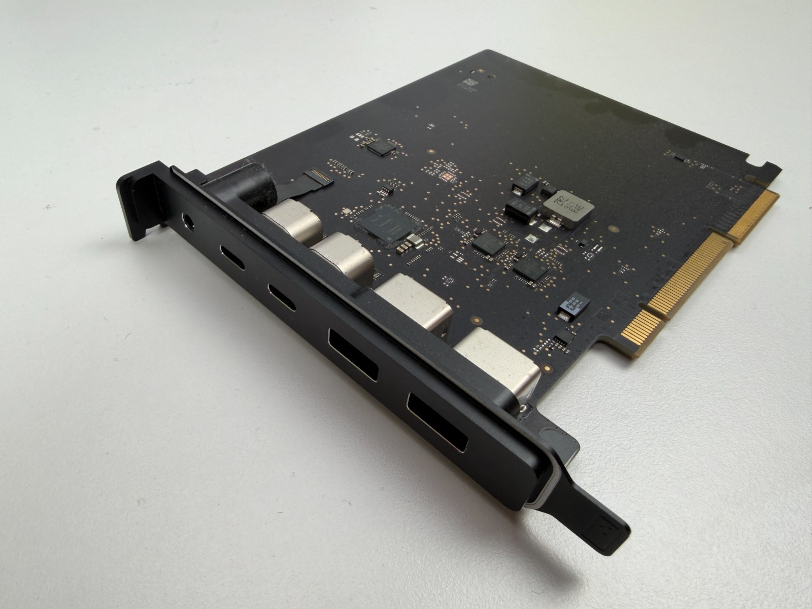 Apple I/O Card Board 820-01228-A for Mac Pro A2304 2019 -Tested!