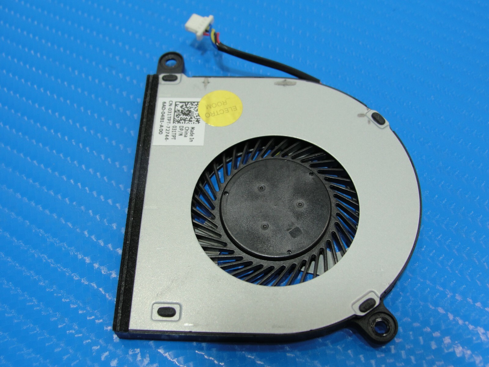 Dell Inspiron 15-5578 15.6″ Genuine Laptop CPU Cooling Fan 31TPT