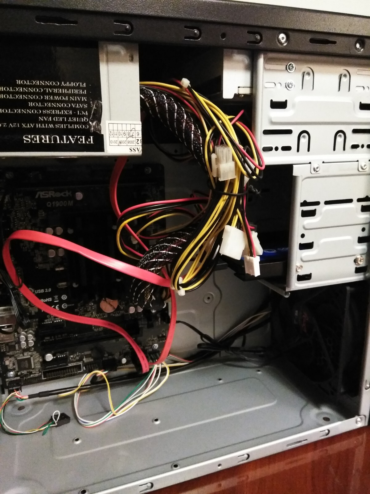 Custom minitower with q1900m, quad core, ssd drive, 4gig ram,  windows 7