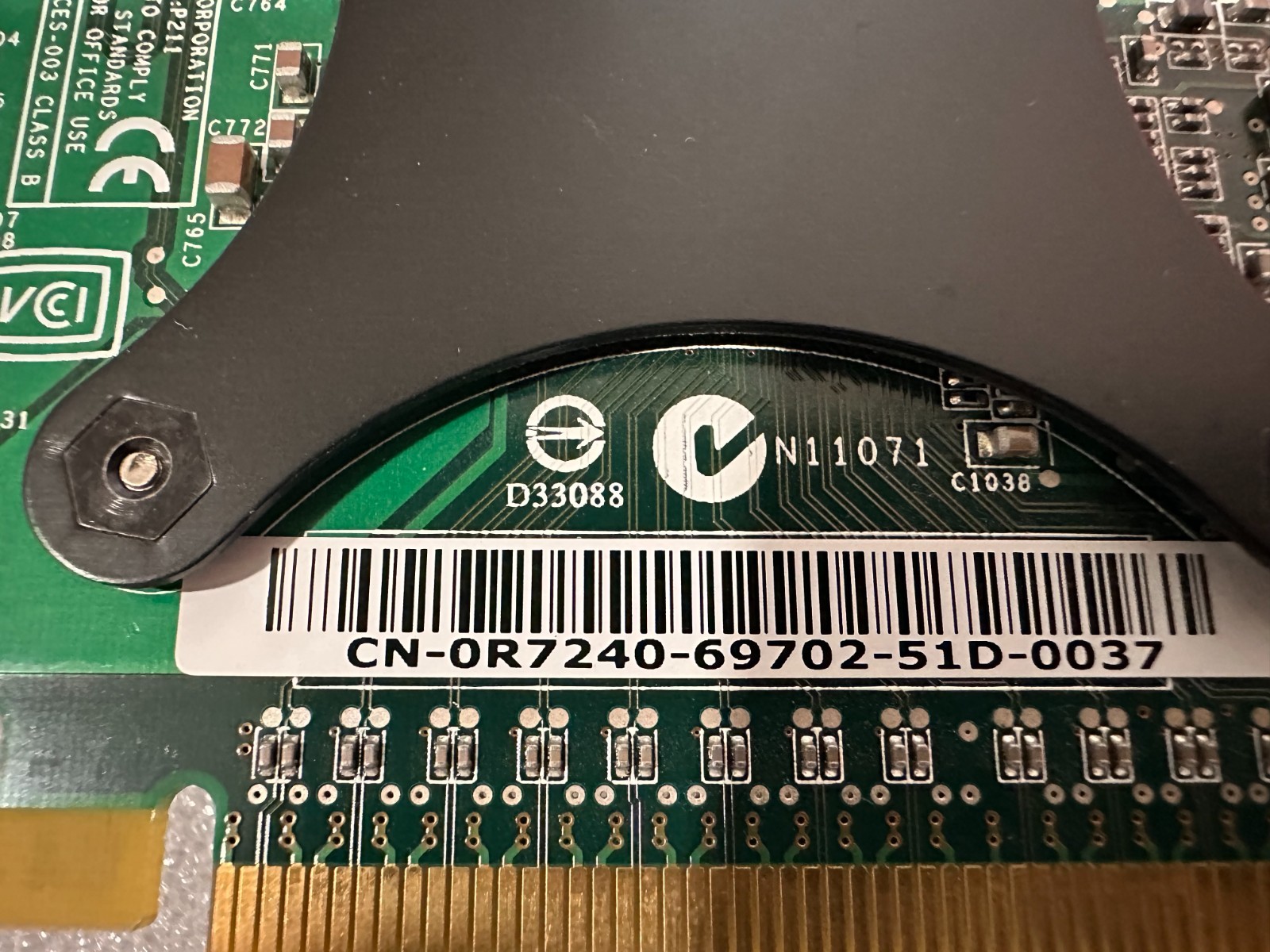 Dell GeForce 6800 256MB GDDR3 256-bit PCIe Dual DVI 0R7240 R7240