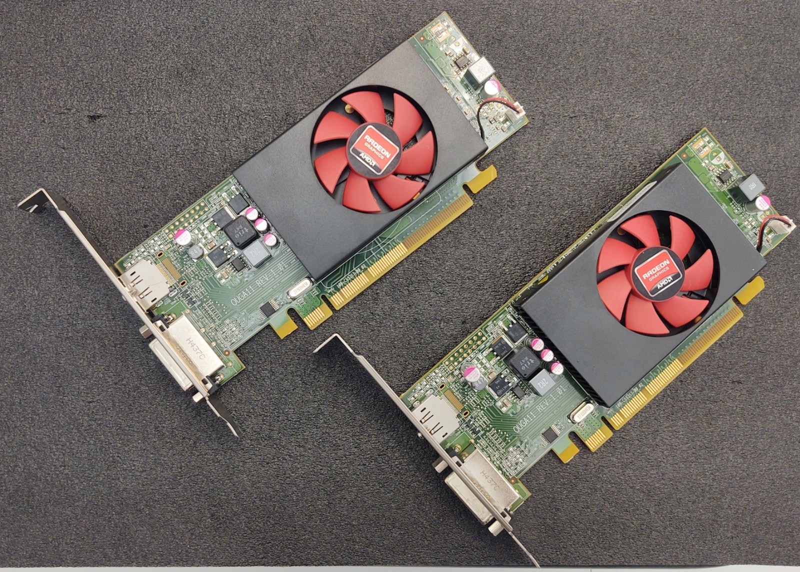 2x AMD 109-C55357-00 AMD RADEON R5 240 DP DVI PCIe Full Profile GPU Dell 07W12P