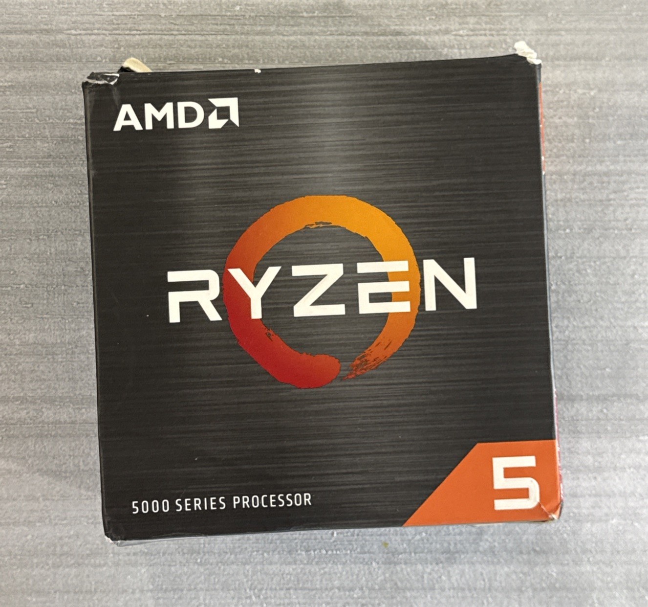 AMD Ryzen 5 5500 6-Core, 12-Thread Unlocked Desktop Processor with Wraith.. New
