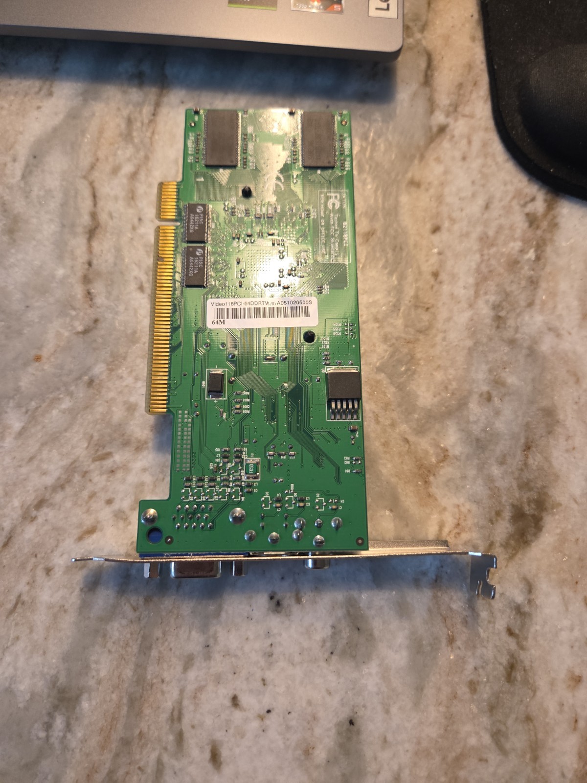 JATON VIDEO-118PCI-64DDRTV GeForce MX400 64MB PCI Video Card S-Video RCA TV Out