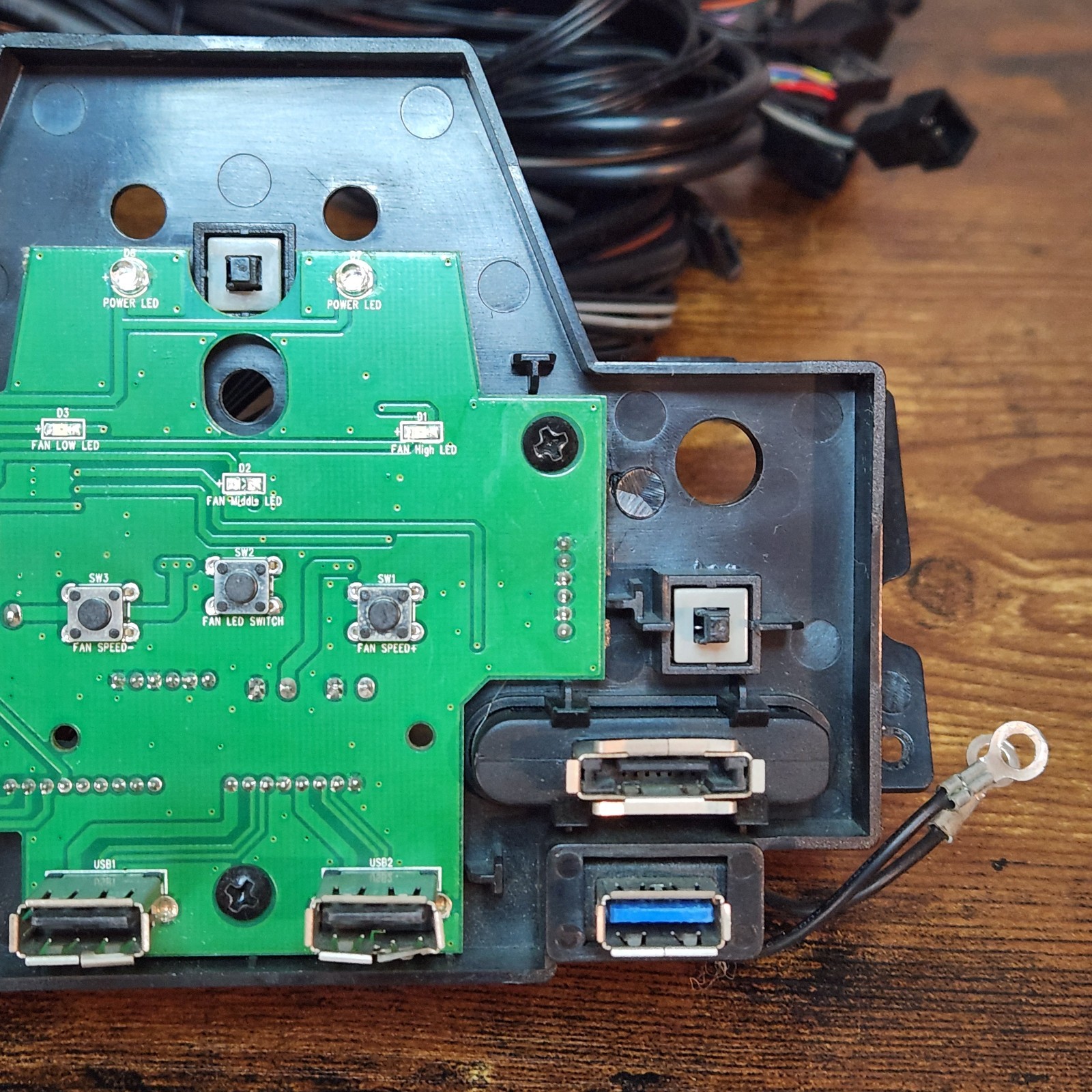 Cooler Master Storm Trooper Front Panel IO Connectivity