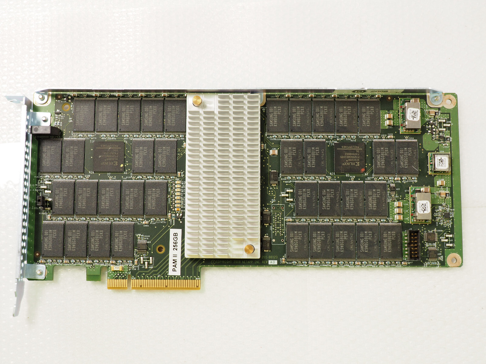 NetApp 110-00153+D0 111-00660+D0 PAM II 256GB Flash Cache Acceleration Card