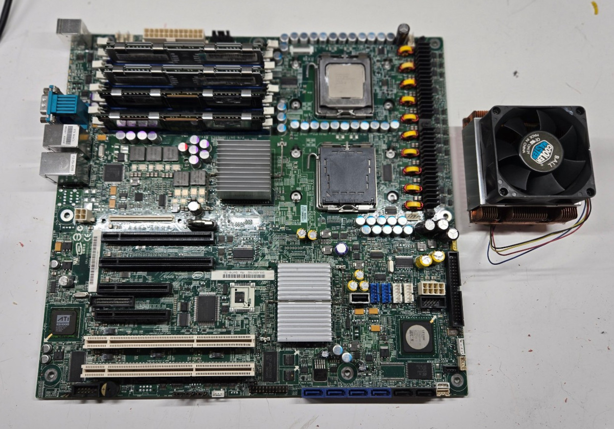 Intel S5000PSL SAS EATX LGA771 Motherboard 8GB DDR2 Xeon 5150 2.6GHz Cooler VGA