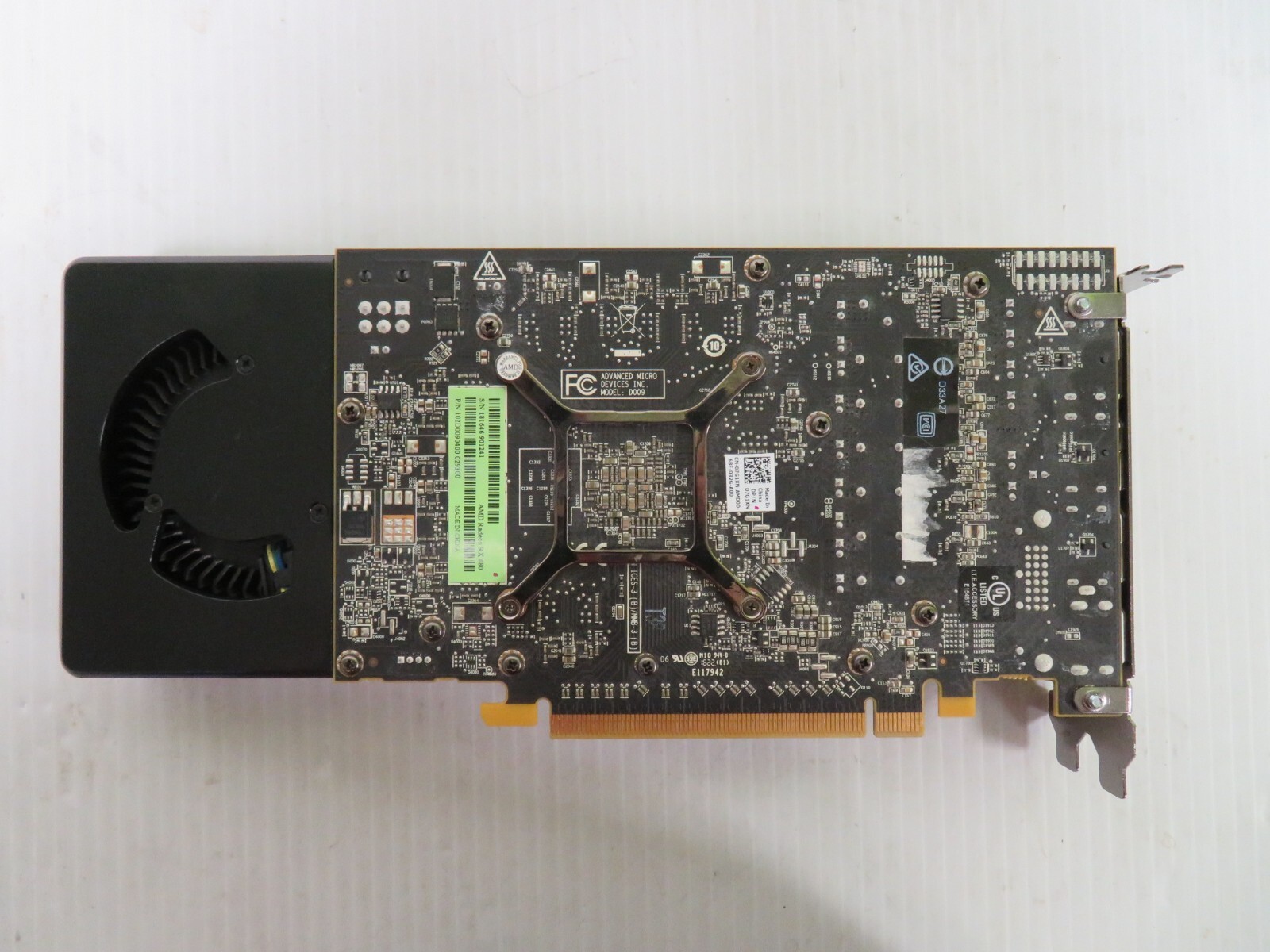 Radeon RX480 AMD 8GB GDDR5 3 x DP 1 x HDMI PCI-EXPRESS Graphics Video Card 7G1XN