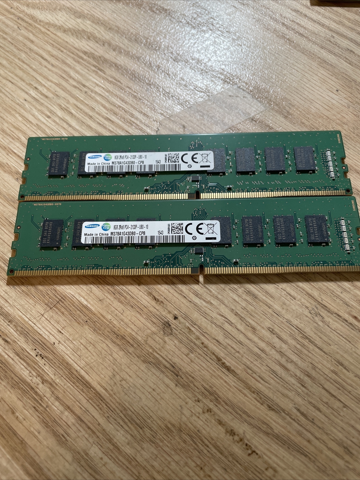 Lot of 2 Samsung 8GB x1 PC4 2133mhz DDR4-2133 M378A1G43DB0-CPB Desktop PC 288pin
