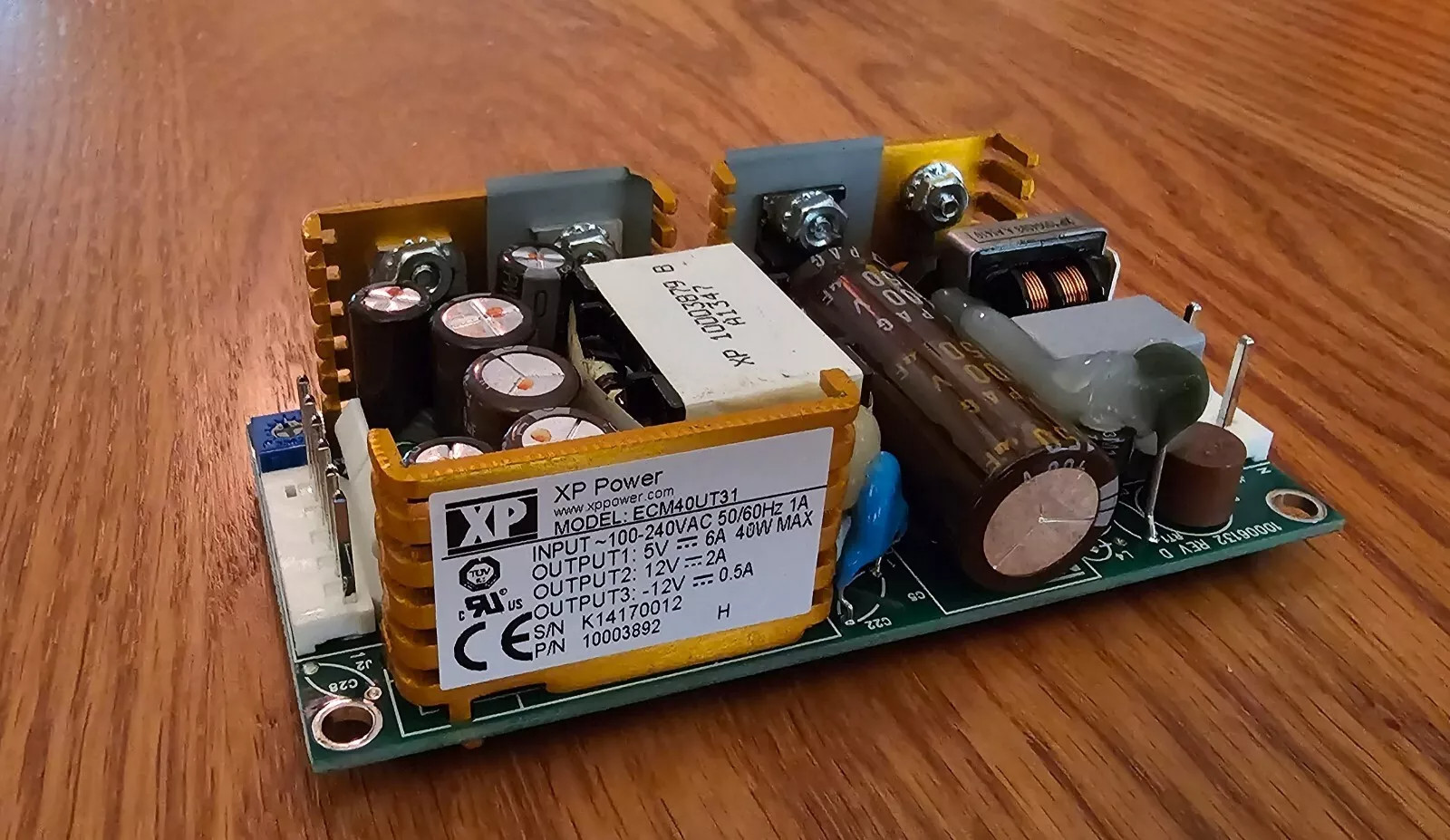 XP POWER ECM40UT31 Power Supply – BRAND NEW NEVER USED – FREE SHIPPING