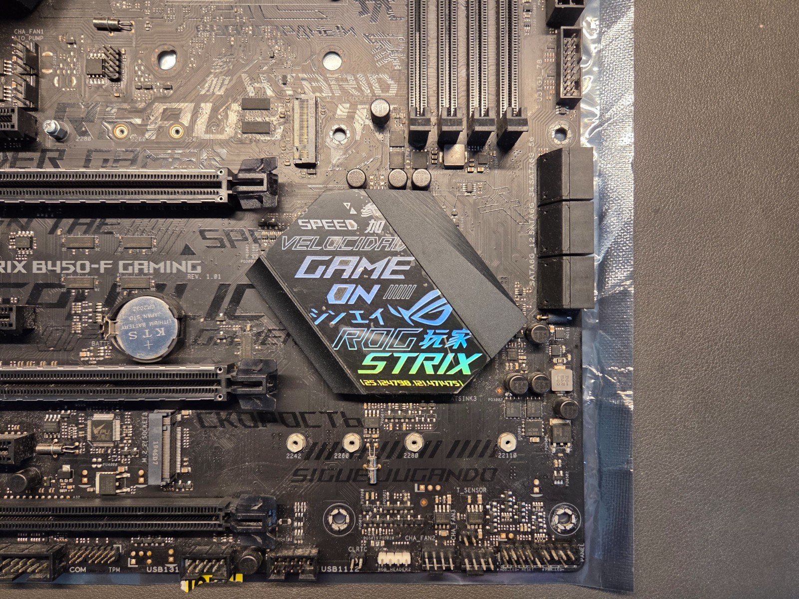 ASUS ROG Strix B450-F Gaming Motherboard + Ryzen 5 Pro 2400G – No RAM + IO
